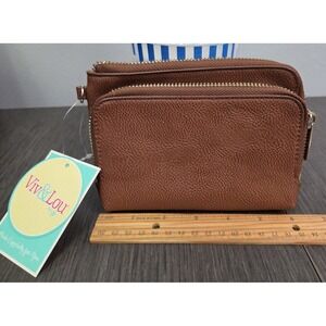 Viv & Lou Wallet Brown Card Holder Wristlet Zipper Pouch Purse Wallet NWT